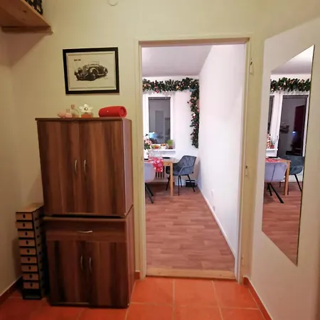 Star #5b515 By Starbnb Eu
